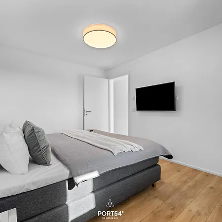 Cannes, App 31 * Ольпениц